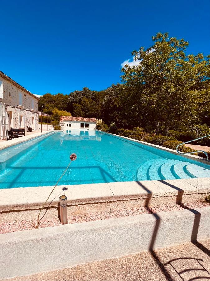 الشقق الفندقية لامبيسكفي  Domaine Amourella المظهر الخارجي الصورة