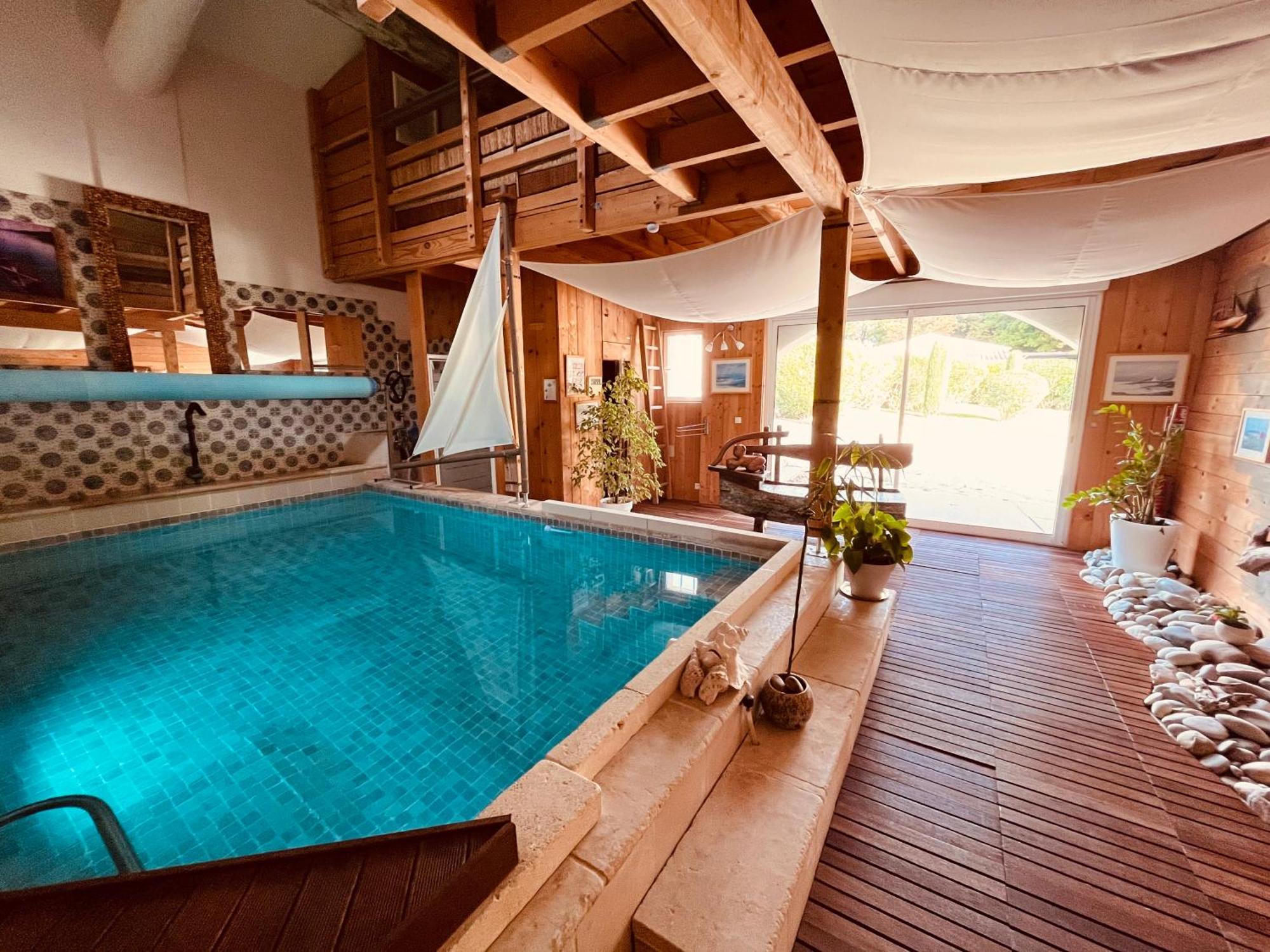 الشقق الفندقية لامبيسكفي  Domaine Amourella المظهر الخارجي الصورة